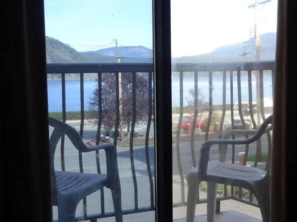 Wessex Inn By The Sea Cowichan Bay